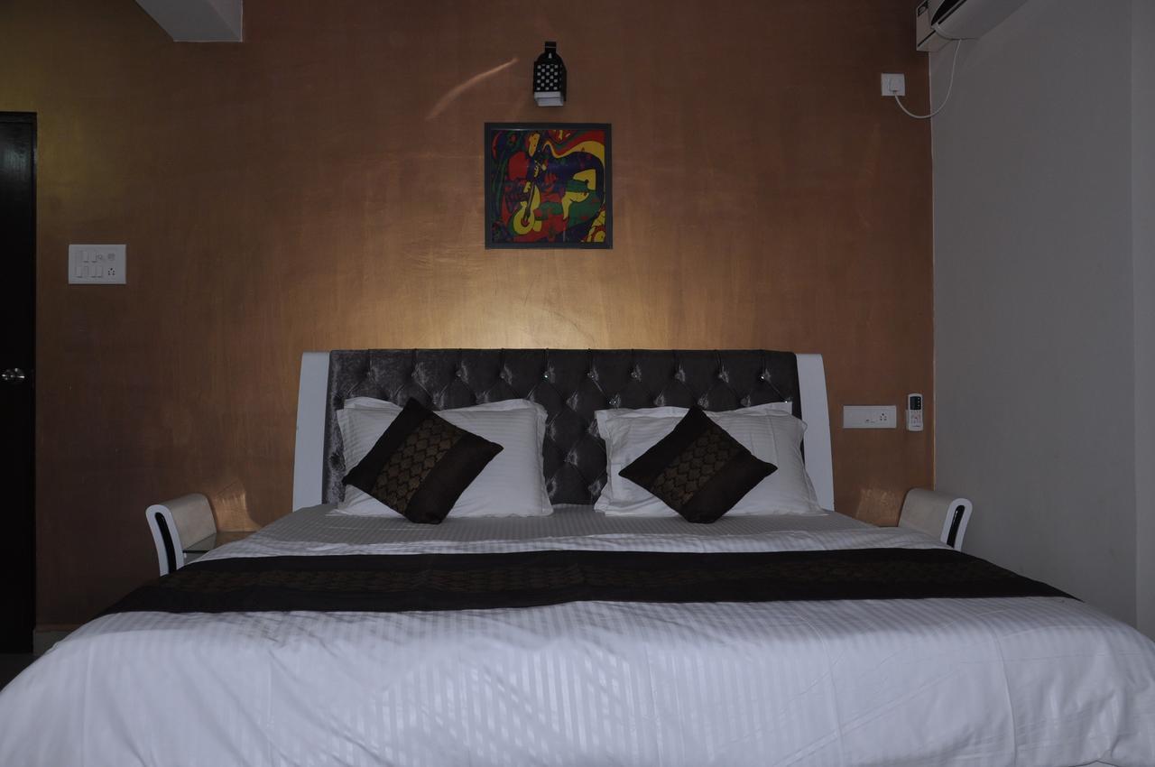 Hotel Dewa Goa 达波林 外观 照片